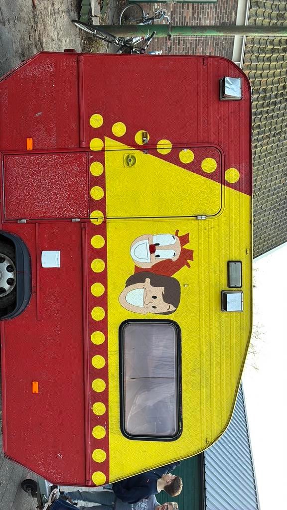 Bassie adriaan caravan zwarte cross., Caravans en Kamperen, Caravan accessoires, Ophalen, Gebruikt