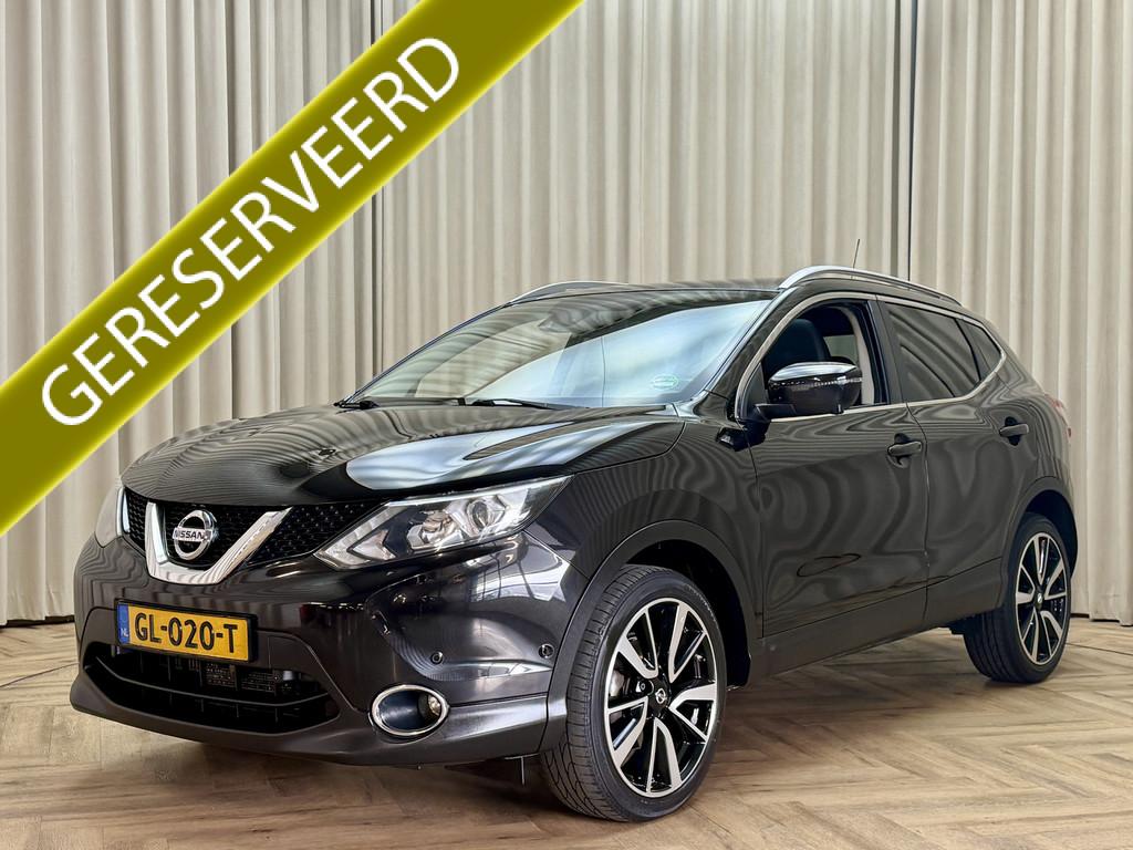 Nissan QASHQAI 1.6 dCi Tekna *Panoramadak* Leder / Trekhaak, Euro 5, 1380 kg, Gebruikt, Zwart