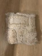 Kussen Livit, Huis en Inrichting, Woonaccessoires | Plaids en Woondekens, Ophalen, Zo goed als nieuw