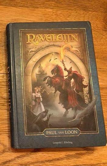 Raveleijn boek Paul van Loon, Ophalen of Verzenden, Zo goed als nieuw