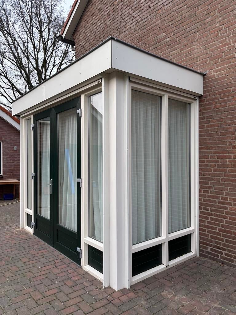 Kunststof erker met dubbel glas en elektrische screens, Ophalen, Kunststof, Gebruikt, Overige typen