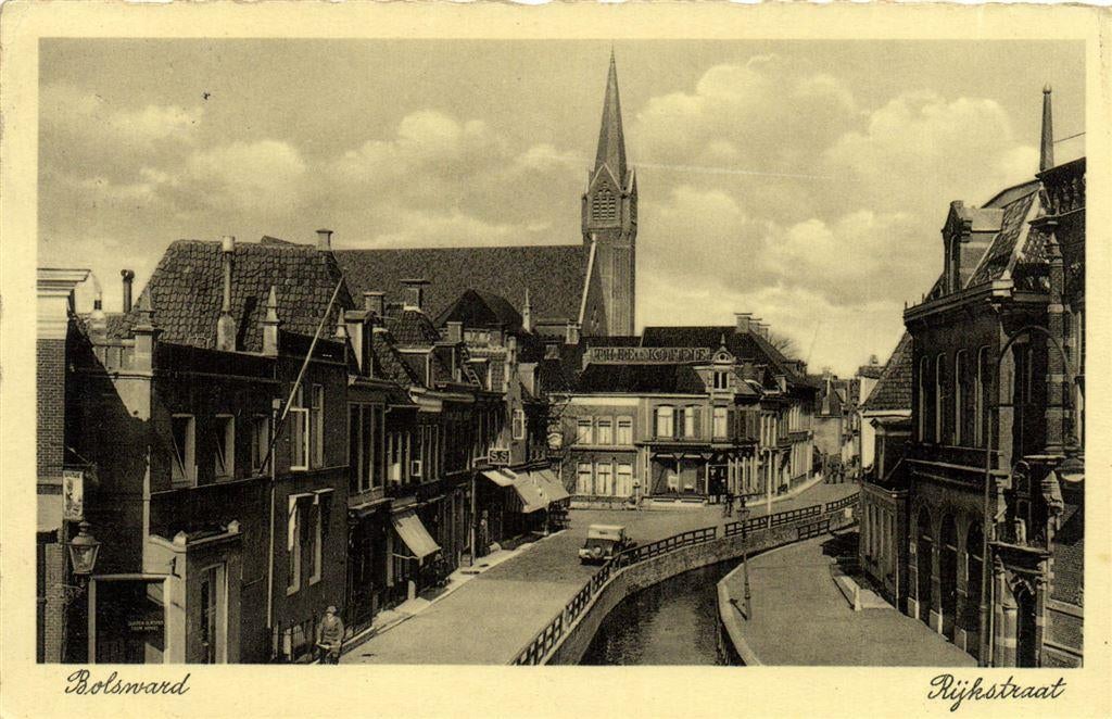 Bolsward - Rijkstraat - auto fiets - 1934 gelopen, Ophalen of Verzenden, Voor 1920, Gelopen, Friesland