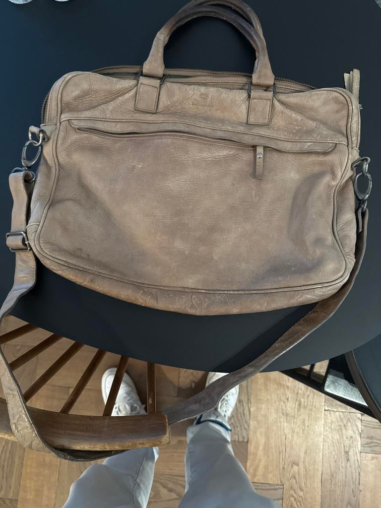 Computer tas Fred de la bretonierre, Computers en Software, Laptoptassen, Gebruikt, Schoudertas, 15 inch, Ophalen