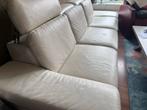 Comfortabele bank van twee stukken van leer, Huis en Inrichting, Banken | Bankstellen, Gebruikt, 300 cm of meer, Ophalen of Verzenden
