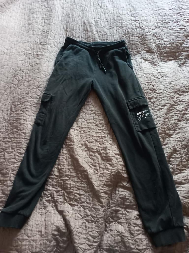 Zwarte joggingbroek C&A maat 170 met zakken, Broek, Gebruikt, C&A, Jongen of Meisje
