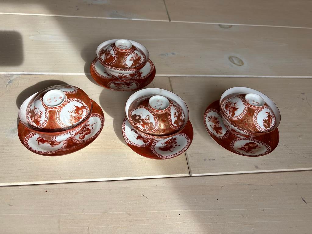 Set van 4 antieke Japanse theekopjes met schotels, Ophalen of Verzenden