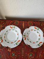 Twee mooie vintage porseleinen schoteltjes van Oxford, Antiek en Kunst, Verzenden