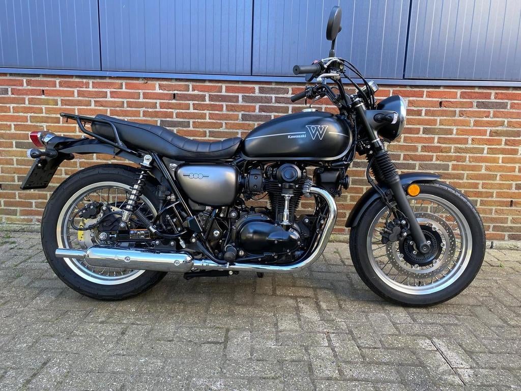 KAWASAKI W800 STREET (bj 2020), Motoren, Motoren | Kawasaki, 2 cilinders, Bedrijf, Onbekend, KAWASAKI