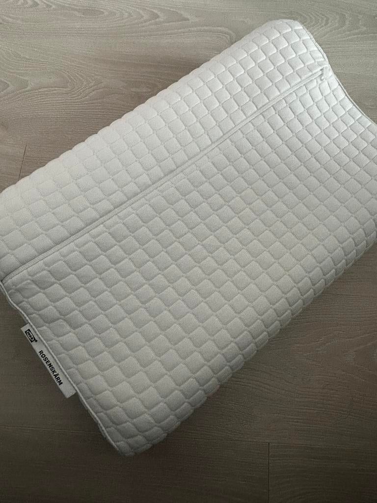 Ikea Rosenskarm kussen, Huis en Inrichting, Slaapkamer | Beddengoed, Ophalen, Eenpersoons, Wit, Zo goed als nieuw