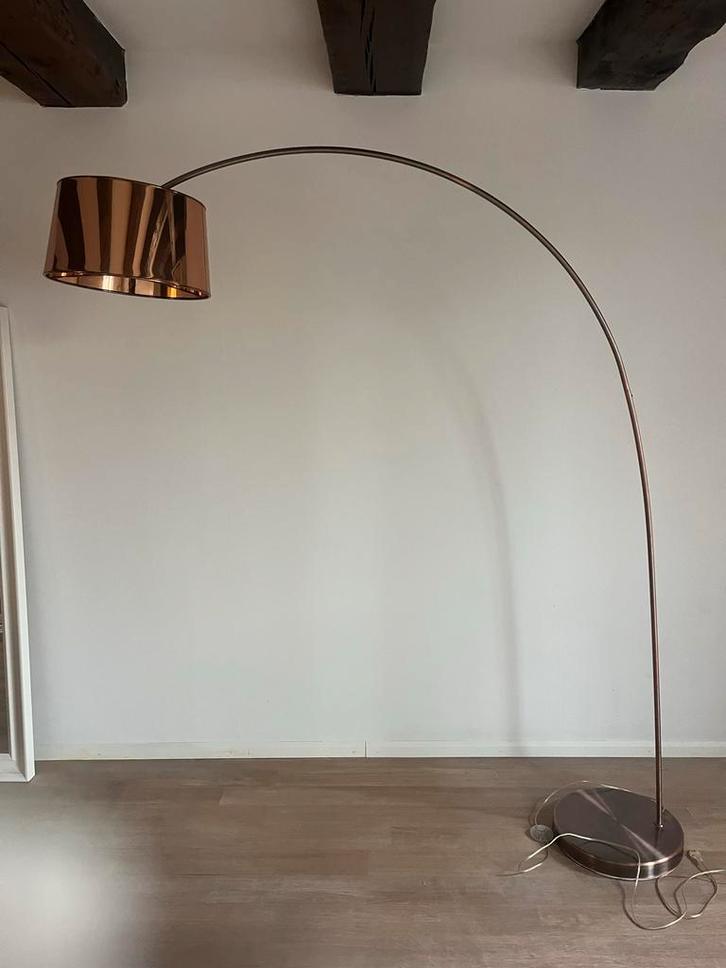 Koperkleurige Booglamp met Grote Kap, Huis en Inrichting, Lampen | Vloerlampen, Gebruikt, 150 tot 200 cm, Metaal, Ophalen