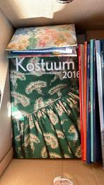 Jaarboeken nederlandse kostuumvereniging, Ophalen, Zo goed als nieuw