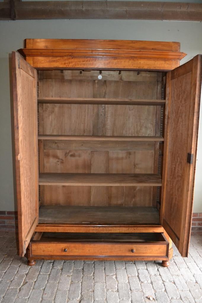 Prachtige strakke antieke kersen houten kast., Verzenden