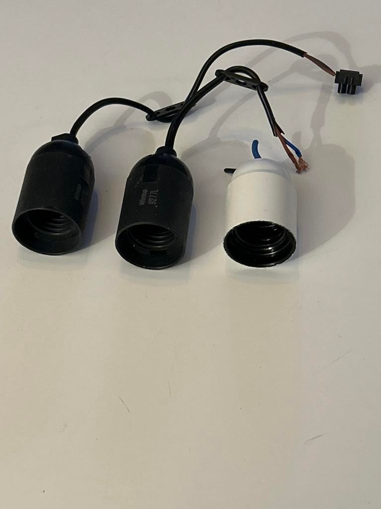 Set van 3 E27 fittingen, 2x zwart, 1x wit, Ophalen of Verzenden, Zo goed als nieuw