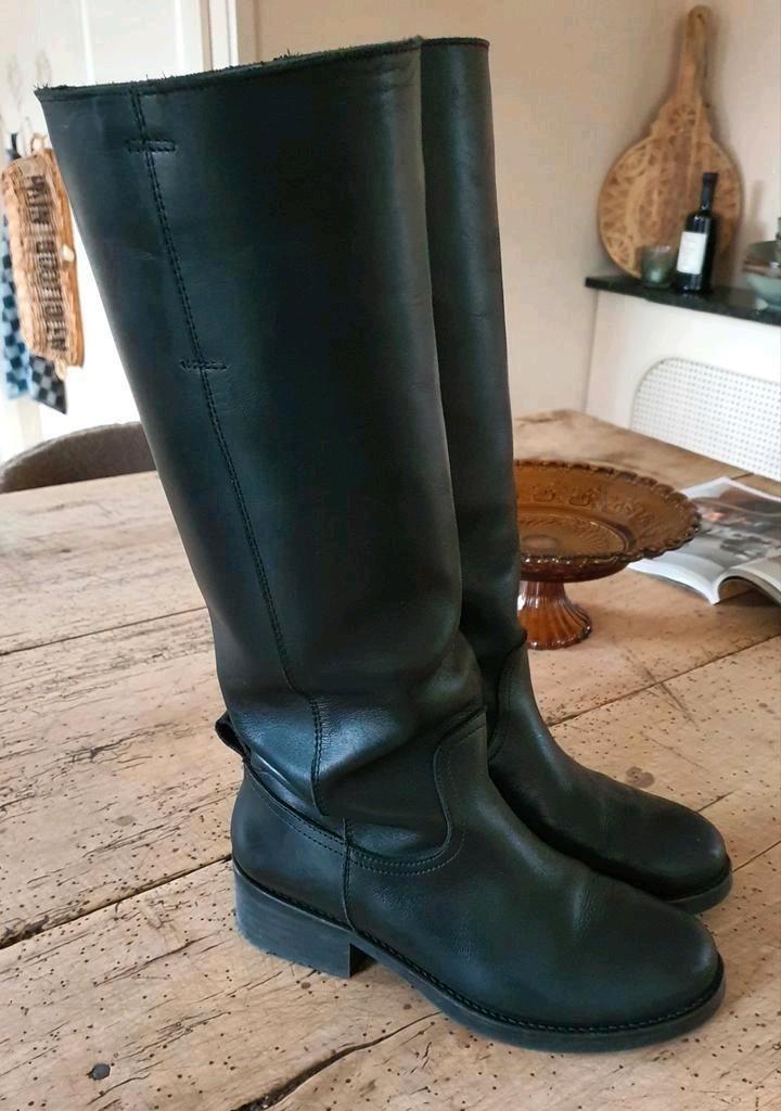 Ivylee Copenhagen prachtige hoge laarzen 38 NIEUWSTAAT, Kleding | Dames, Schoenen, Zo goed als nieuw, Hoge laarzen, Zwart, Ophalen of Verzenden