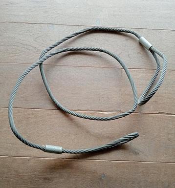 Hijsstrop/staalkabel met lussen. 2,5 meter lang,15 mm dik  beschikbaar voor biedingen