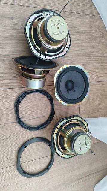 6 Kenwood woofers voor 10,- beschikbaar voor biedingen