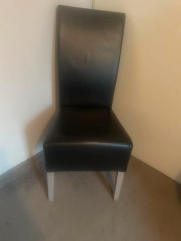 4 Eetkamerstoelen - Zwart Leer beschikbaar voor biedingen