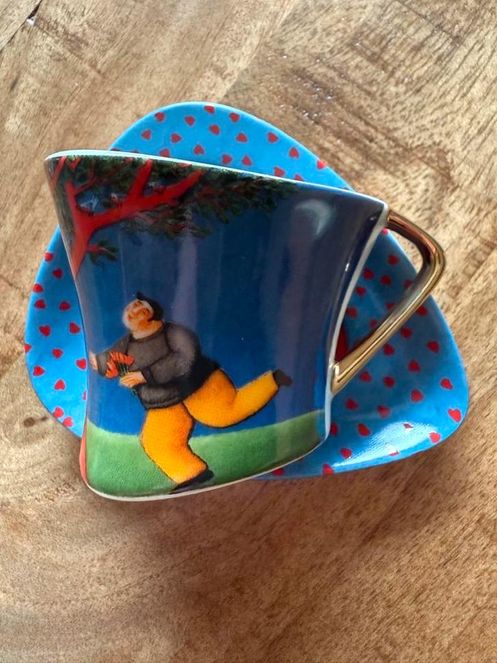 Ada Breedveld Design Schoteltje - Handbeschilderd Hartjesmot, Antiek en Kunst, Kunst | Designobjecten, Ophalen of Verzenden