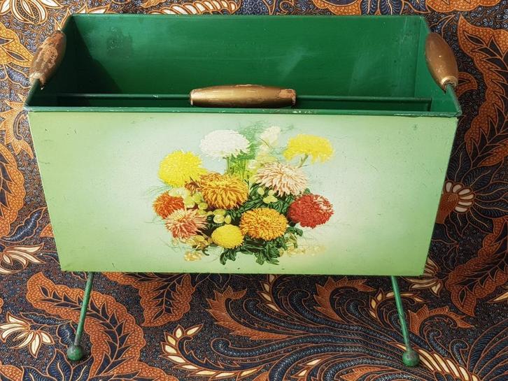 Mooie originele oude vintage krantenbak uit Engeland 43 cm., Antiek en Kunst, Antiek | Woonaccessoires, Ophalen of Verzenden