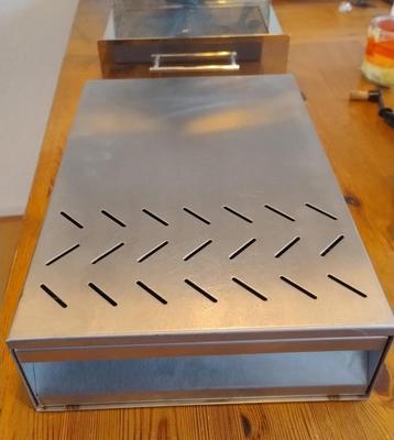 Uitkloplade espressomachine beschikbaar voor biedingen