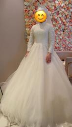 Trouwjurk met lange mouw, Ophalen, Trouwjurk, Wit, Zo goed als nieuw