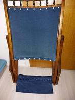 Antiek vouwstoel met blauwe bekleding, Ophalen