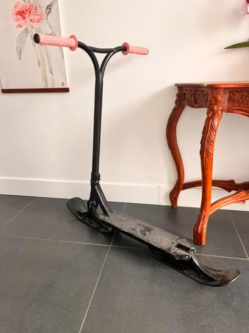 Stuntstep lucky envy custom sneeuw step snow scooter beschikbaar voor biedingen