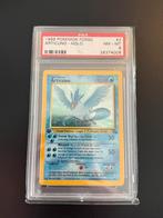 Articuno Holo Fossil first edition psa 8 pokemon, Ophalen of Verzenden, Zo goed als nieuw, Losse kaart, Foil