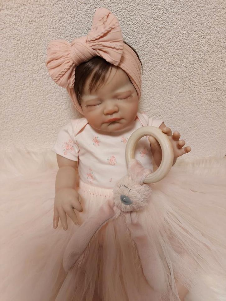Lief Reborn Baby meisje, Verzamelen, Poppen, Zo goed als nieuw, Babypop, Ophalen of Verzenden