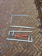 Waterpas, 2 lijmklemmen en schrijfhaak, Doe-het-zelf en Verbouw, Gereedschap | Handgereedschap, Ophalen of Verzenden, Gebruikt