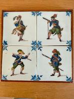 Delfts blauw tegeltableau met soldaten, Ophalen of Verzenden