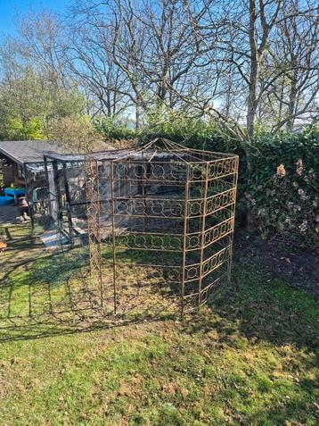 Ijzeren Prieel pergola handgemaakt  beschikbaar voor biedingen
