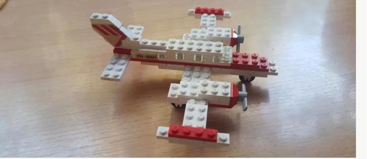 1610 - Airliner Martin-Air, Kinderen en Baby's, Speelgoed | Duplo en Lego, Gebruikt, Lego, Complete set, Ophalen of Verzenden