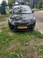 Opel Zafira 1.4T 103KW 2015 Zwart panoramadak, Auto's, Opel, 4 cilinders, Zwart, Origineel Nederlands, 1364 cc