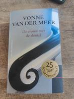 Vonne van der meer de vrouw met de sleutel, Ophalen of Verzenden, Zo goed als nieuw