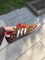 Adidas samba leopard, Ophalen of Verzenden, Zo goed als nieuw, Bruin, Sneakers of Gympen