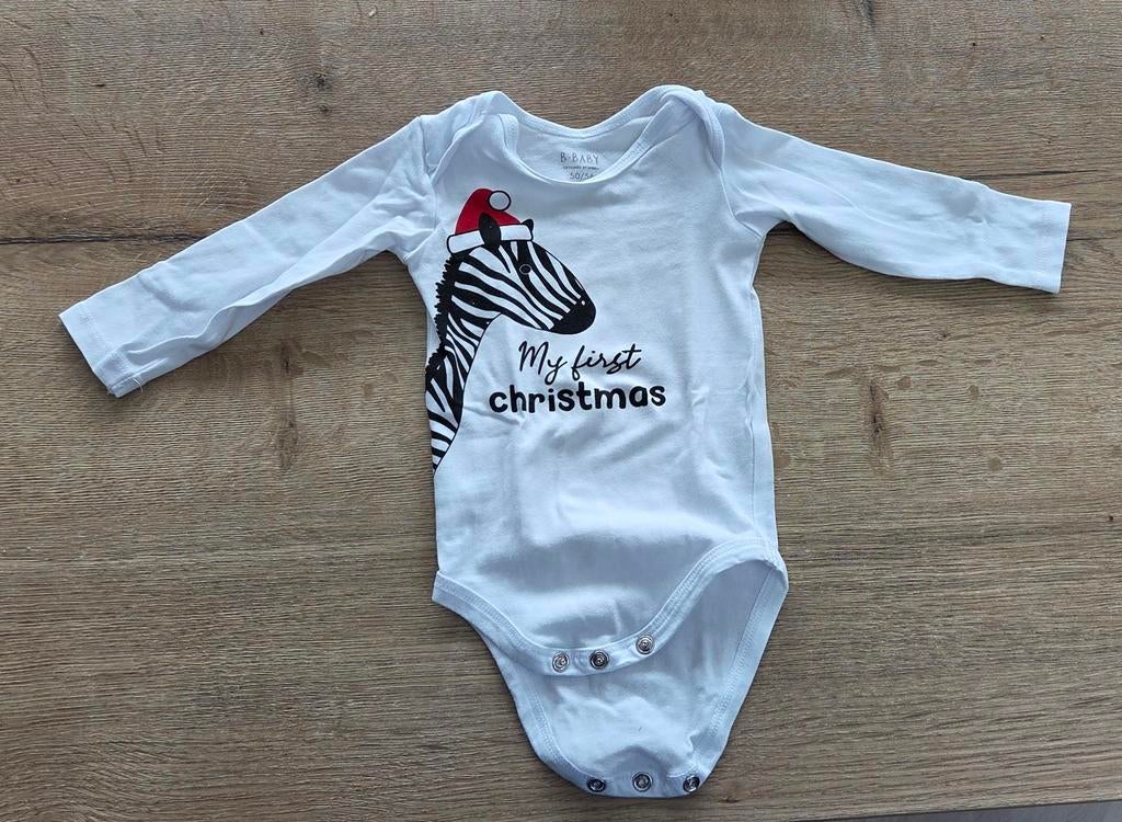 Witte romper met de tekst "My First Christmas" maat 50/56, Nacht- of Onderkleding, Jongetje of Meisje, Ophalen of Verzenden, Zo goed als nieuw