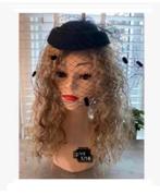 Brocante vrouw mannequin hoofd body met pruik en hoedje, Antiek en Kunst, Curiosa en Brocante, Ophalen of Verzenden