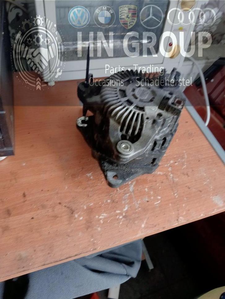 Dynamo Renault Master IV (FV) (2010 - heden), Auto-onderdelen, Motor en Toebehoren, Renault, Gebruikt, Ophalen of Verzenden