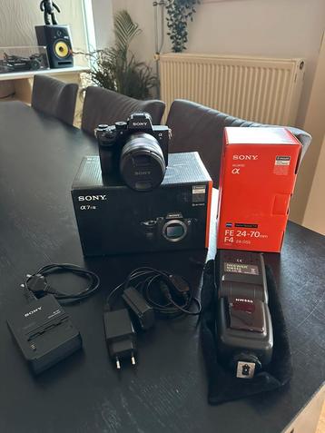 Sony A7R III + Sony FE 24-70mm F4 beschikbaar voor biedingen