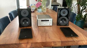 Yamaha RDX-E700  (met erg goed klinkende luidsprekers ) beschikbaar voor biedingen