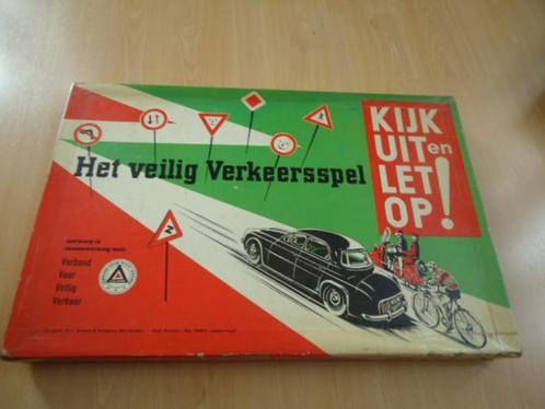 KIJK UIT en LET OP! Het Veilig Verkeersspel, jaren 60, Hobby en Vrije tijd, Gezelschapsspellen | Bordspellen, Gebruikt, Een of twee spelers