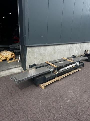 Gebruikte entresolvloer - 6x3.5 meter - 2..258 mm hoog beschikbaar voor biedingen