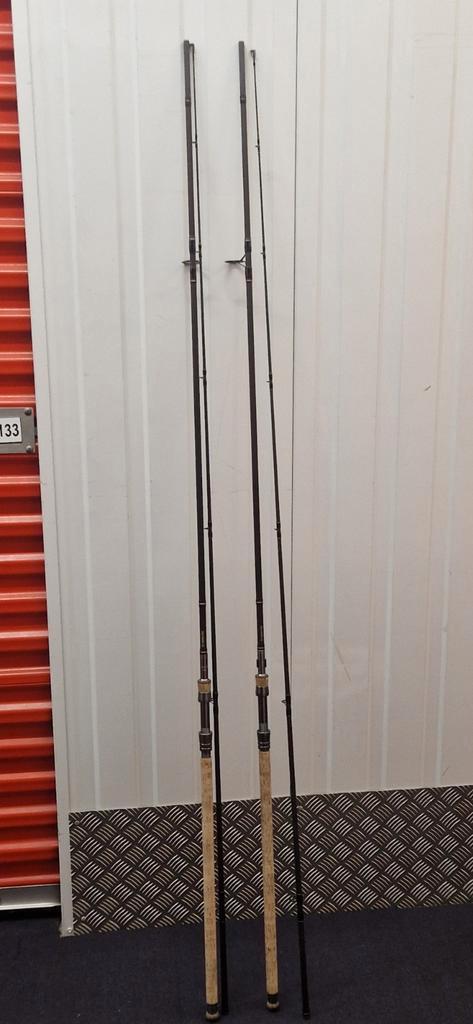 Mad Old Skool G2 12ft. 2/2,5lb karperhengels incl.foudraal, Watersport en Boten, Hengelsport | Karpervissen, Zo goed als nieuw