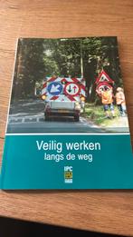 Veilig werken langs de weg, Ophalen, Zo goed als nieuw, Overige niveaus