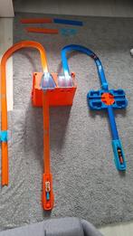 Hot wheels track builder, deluxe stunt box, Racebaan, Ophalen of Verzenden, Zo goed als nieuw, Hot Wheels