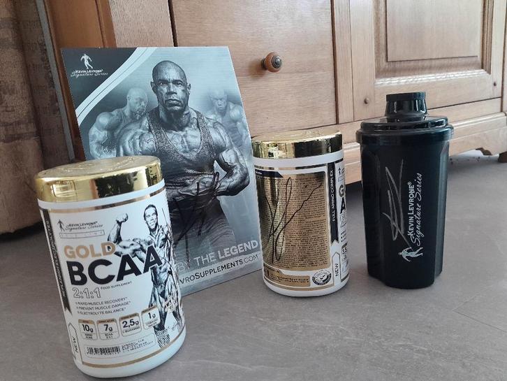 Gesigneerde stash van Bodybuilder/acteur Kevin Levrone, Sport en Fitness, Fitnessmaterialen, Gebruikt, Overige typen, Verzenden