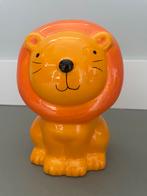 Spaarpot leeuw (keramiek), Verzamelen, Spaarpotten, Ophalen of Verzenden, Zo goed als nieuw, Steen, Aardewerk of Keramiek, Dier