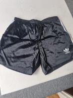Vintage Adidas nylon short. 80's Maat L., Kleding | Heren, Maat 52/54 (L), Zwart, Ophalen of Verzenden, Zo goed als nieuw
