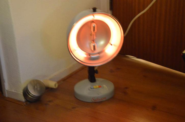 Vintage  Warmte en UV Lamp  DR Mueller, Witgoed en Apparatuur, Persoonlijke-verzorgingsapparatuur, Gebruikt, Overige typen, Ophalen